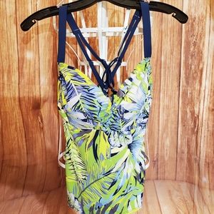 Title Nine Metis Tankini Sz 32C